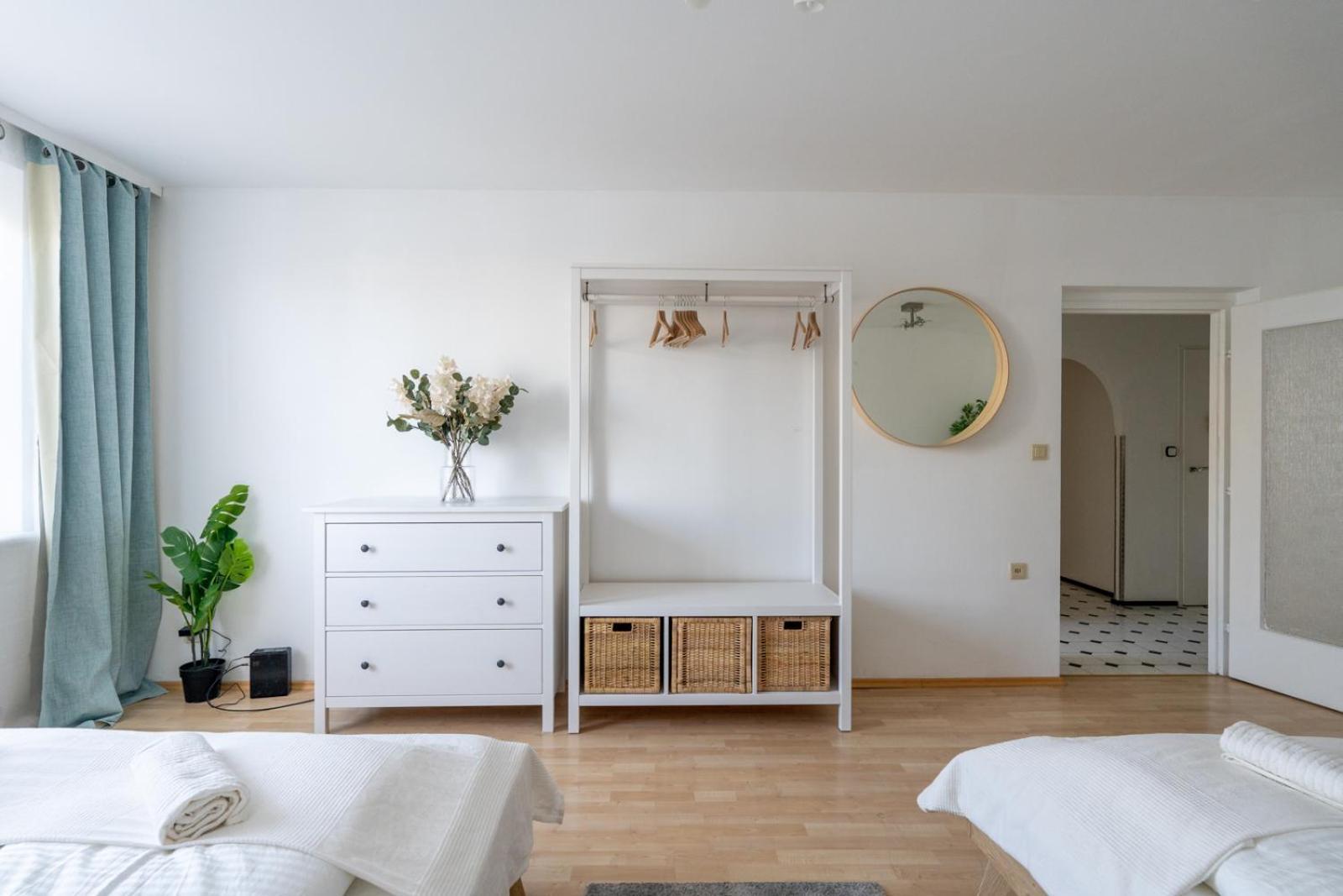 Two Bedrooms - 85 Squaremeters - 4 Min To U6 Dresdner Str Vídeň Exteriér fotografie