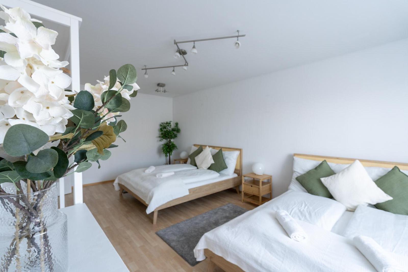 Two Bedrooms - 85 Squaremeters - 4 Min To U6 Dresdner Str Vídeň Exteriér fotografie